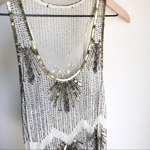 Vintage Style Beaded Tank Top Scalloped Hem - Picture 13 of 15